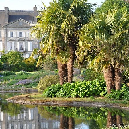 Apartmán Chateau De La Foltiere Saint-Germain-en-Coglès Exteriér fotografie